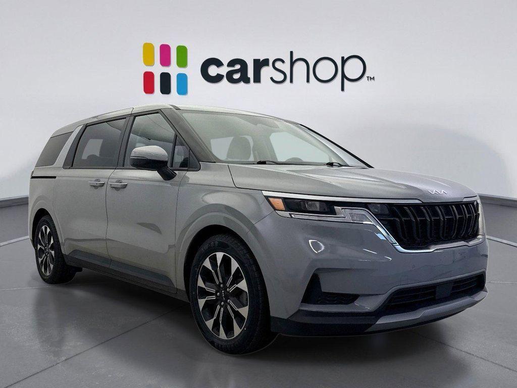 used 2024 Kia Carnival car, priced at $35,799