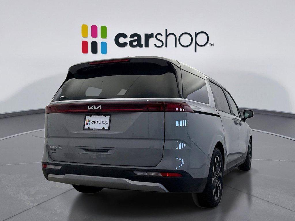 used 2024 Kia Carnival car, priced at $35,799