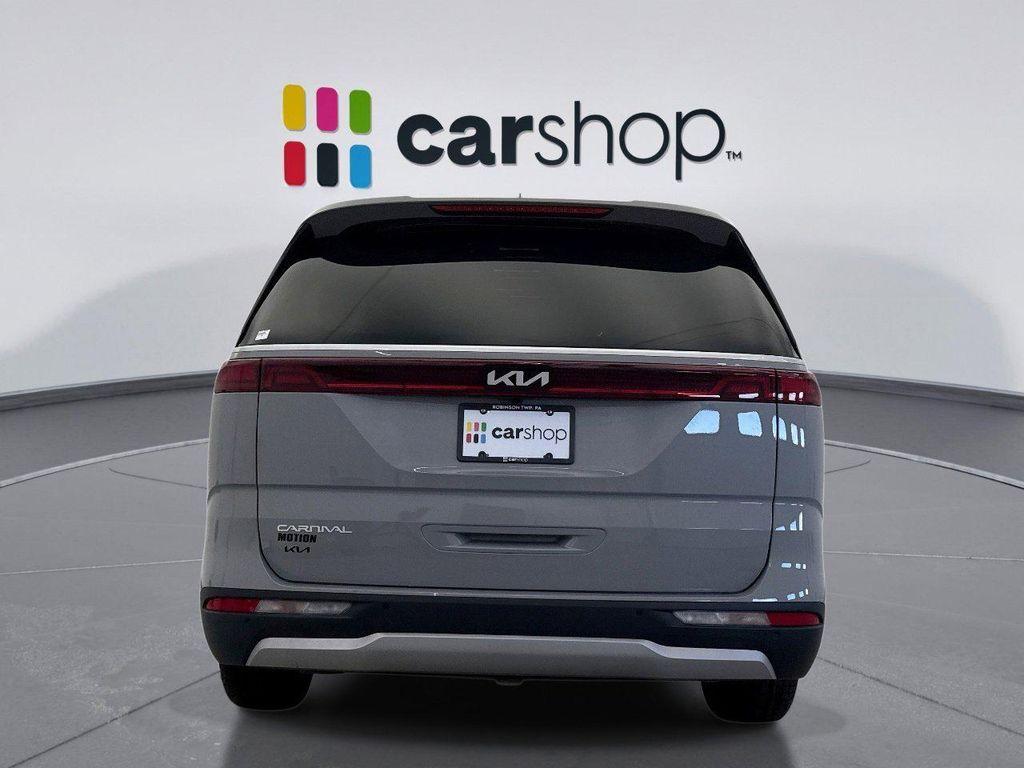 used 2024 Kia Carnival car, priced at $35,799