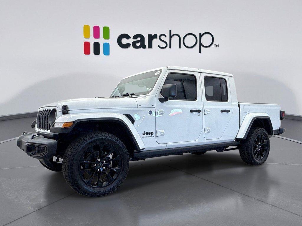 used 2025 Jeep Gladiator car, priced at $38,599