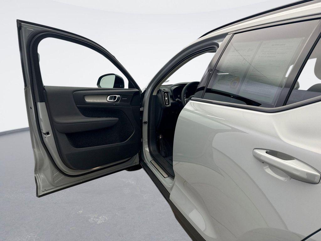 used 2024 Volvo XC40 car, priced at $38,598