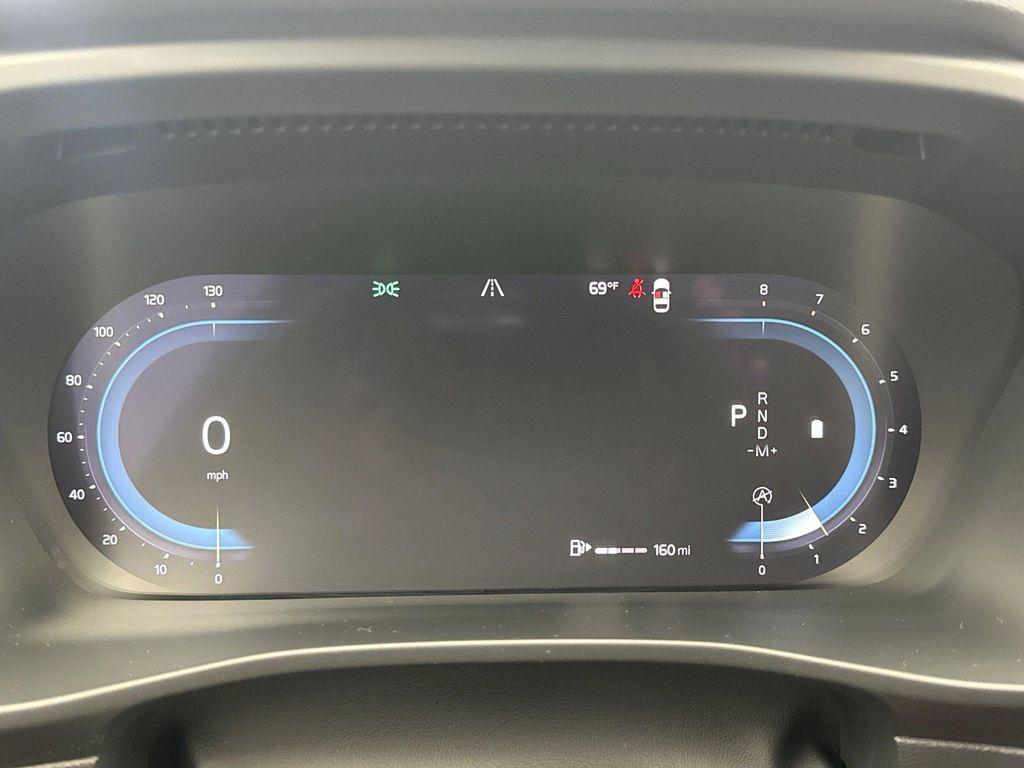 used 2024 Volvo XC40 car, priced at $38,598