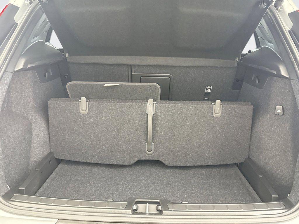 used 2024 Volvo XC40 car, priced at $38,598