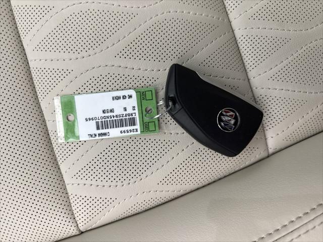 used 2022 Buick Envision car, priced at $30,800