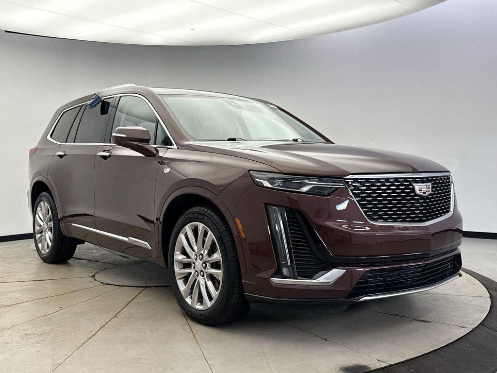 used 2022 Cadillac XT6 car, priced at $35,598