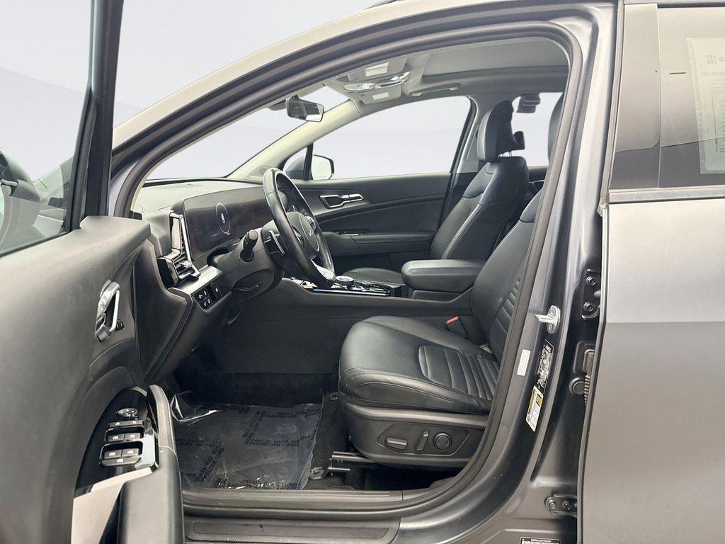 used 2023 Kia Sportage Hybrid car, priced at $27,998
