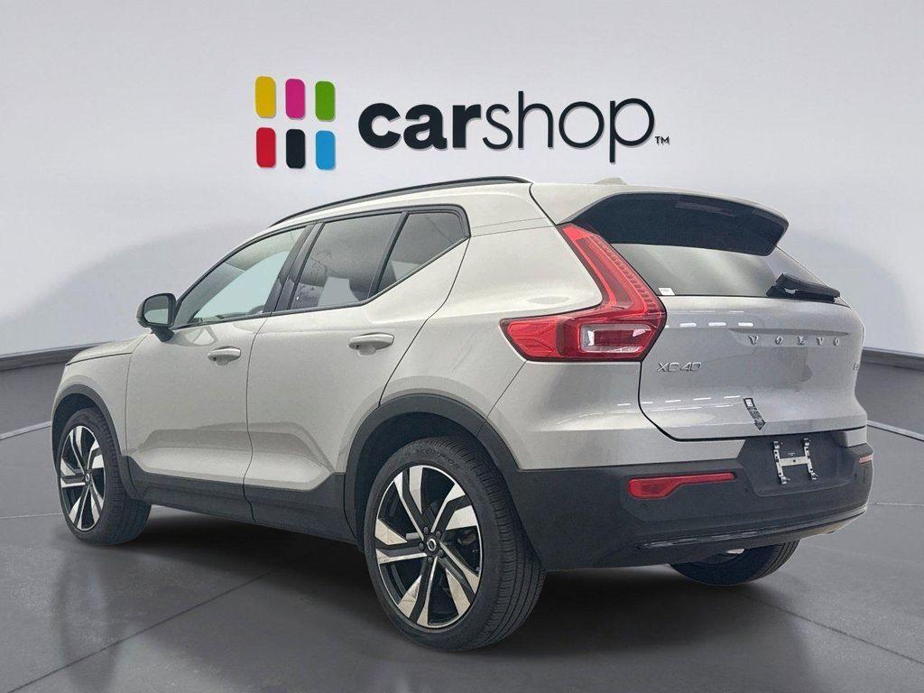 used 2025 Volvo XC40 car, priced at $35,300