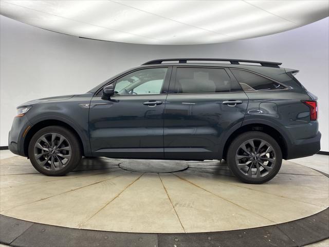 used 2022 Kia Sorento car, priced at $31,599