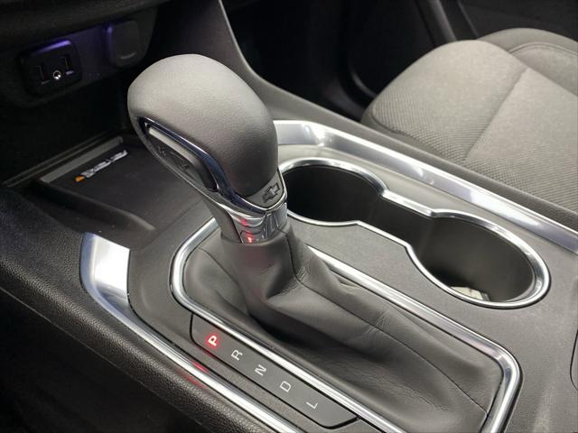 used 2022 Chevrolet Traverse car, priced at $31,499