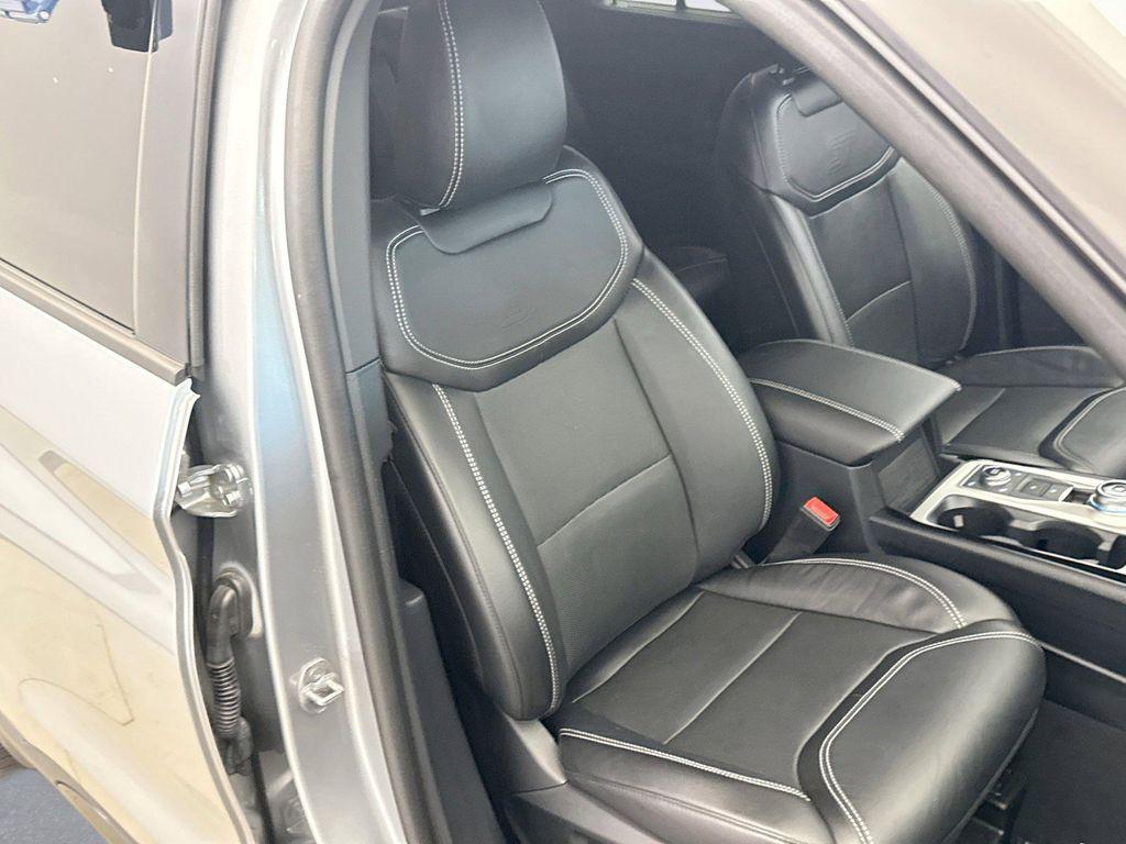 used 2022 Ford Explorer car, priced at $38,999