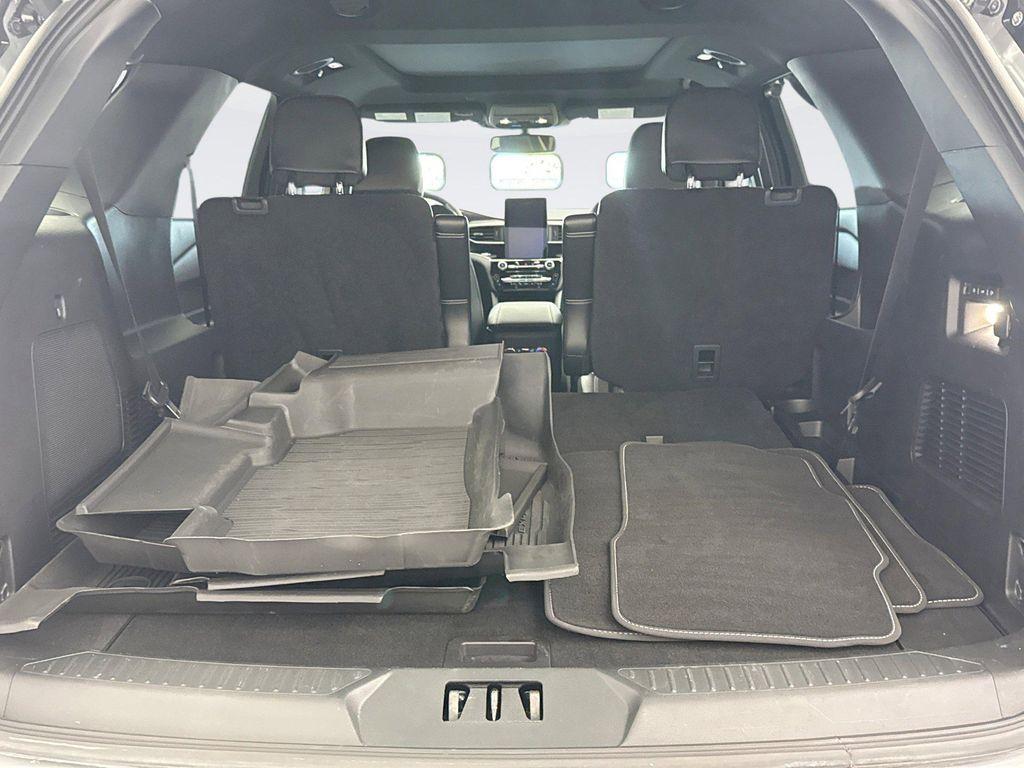 used 2022 Ford Explorer car, priced at $38,999