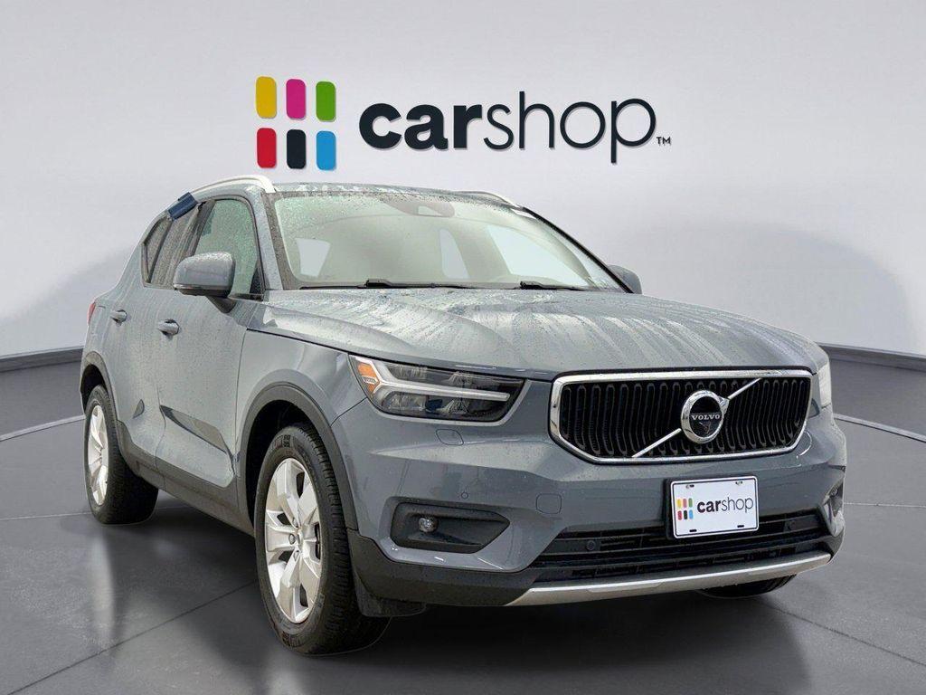 used 2020 Volvo XC40 car, priced at $27,649