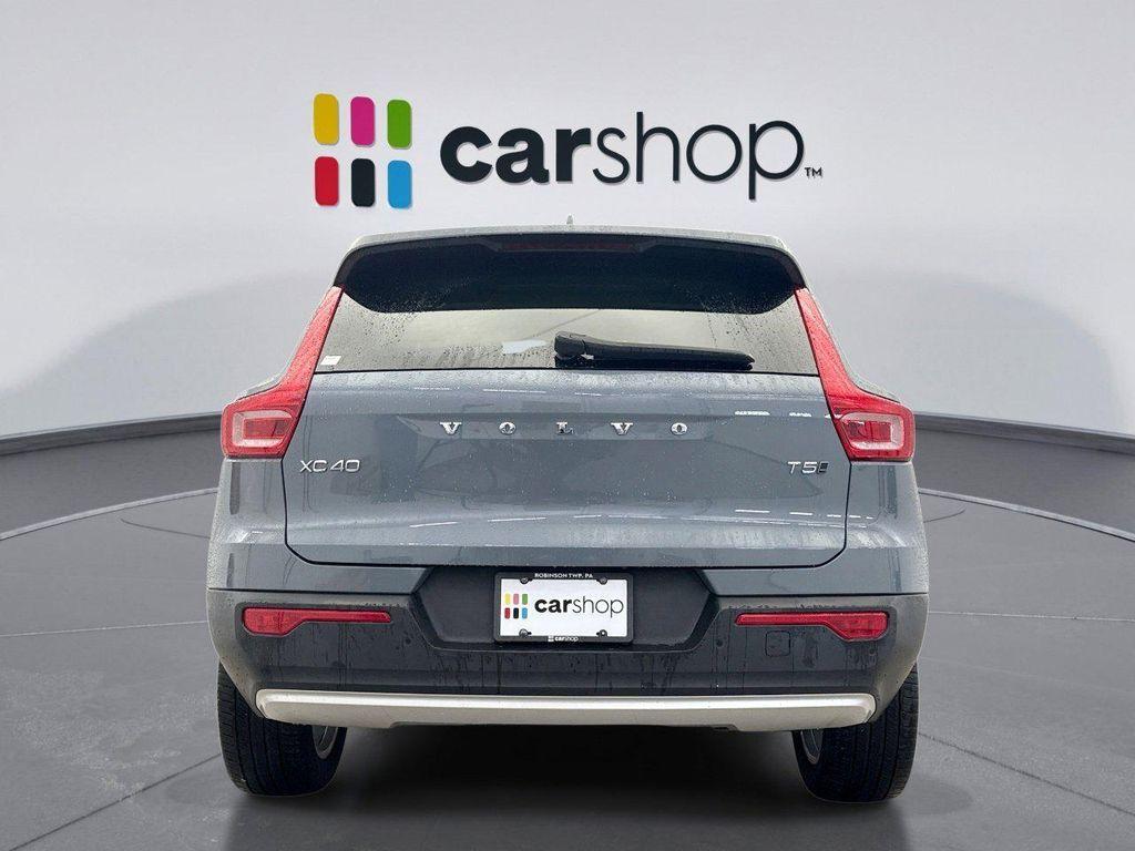 used 2020 Volvo XC40 car, priced at $27,649