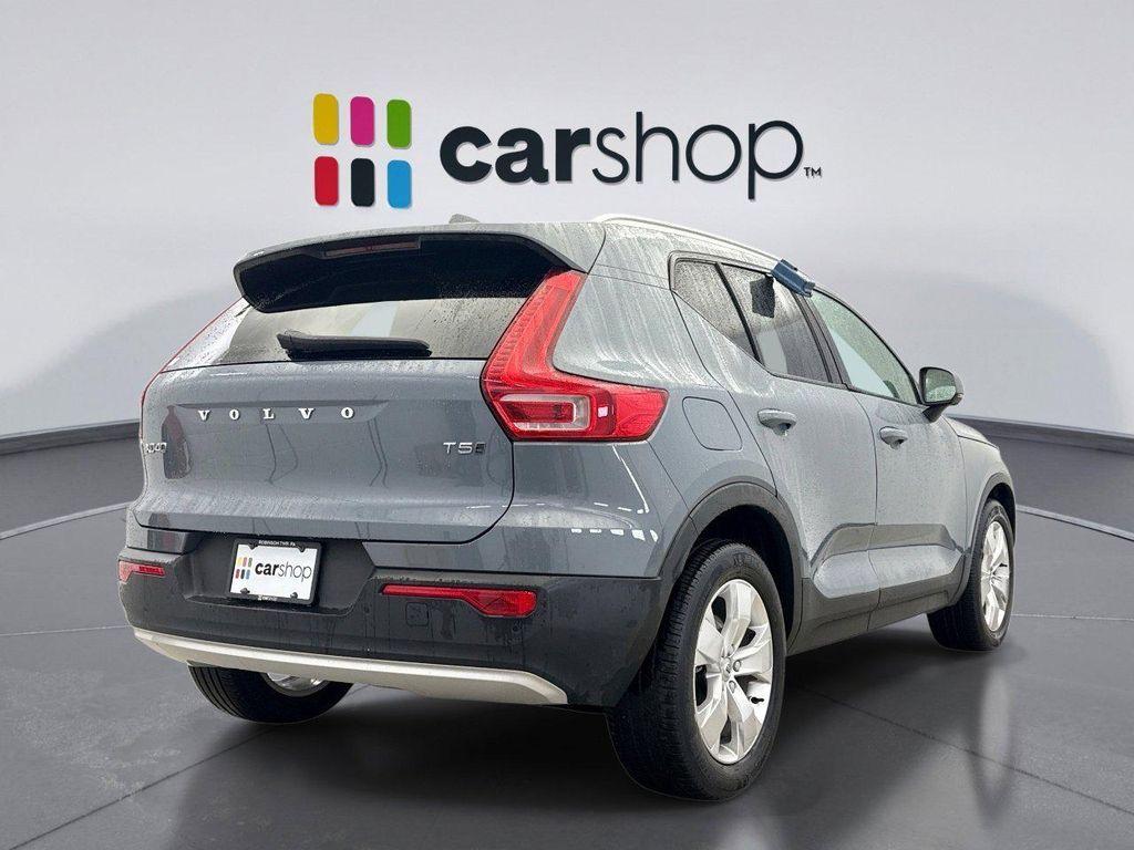used 2020 Volvo XC40 car, priced at $27,649