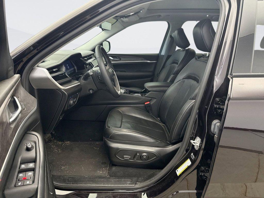 used 2022 Jeep Grand Cherokee 4xe car, priced at $28,700