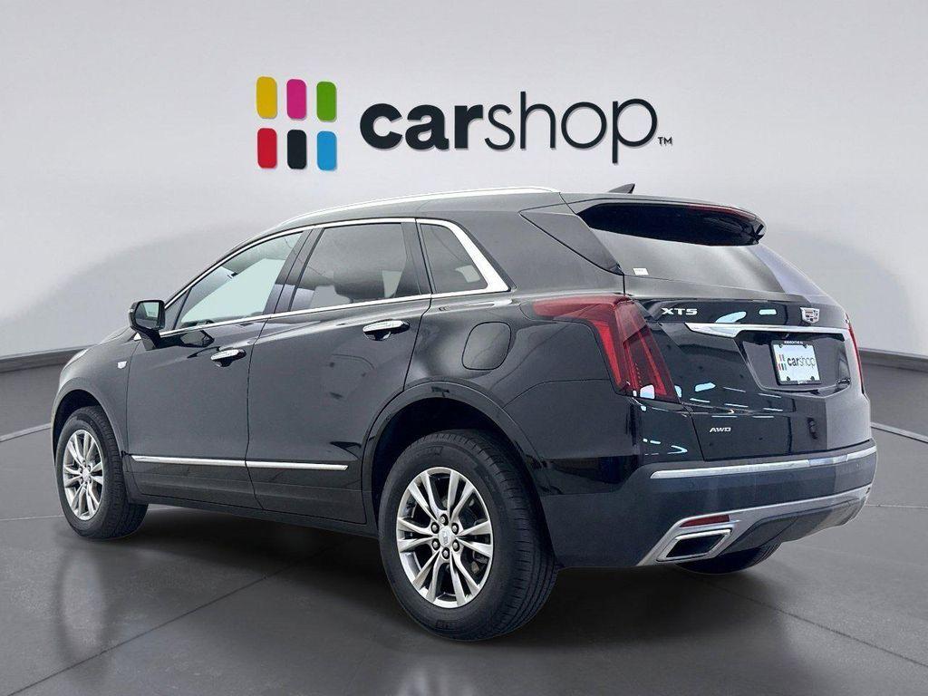used 2022 Cadillac XT5 car, priced at $26,747