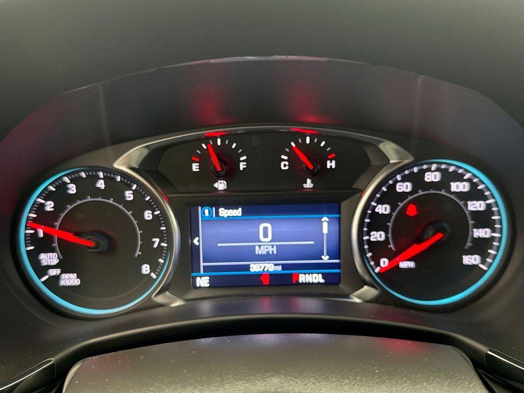 used 2022 Chevrolet Equinox car, priced at $23,998