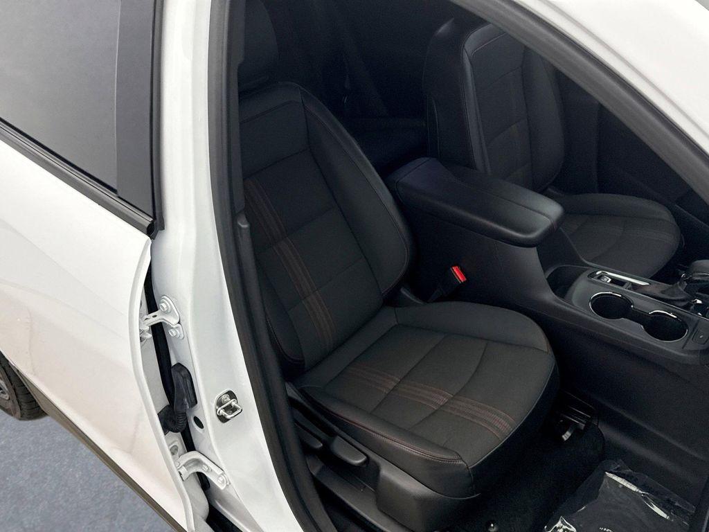 used 2022 Chevrolet Equinox car, priced at $23,998