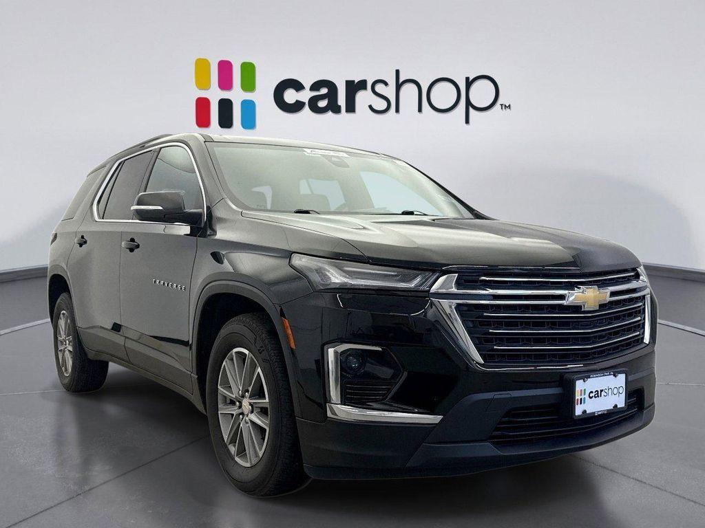 used 2023 Chevrolet Traverse car, priced at $32,699