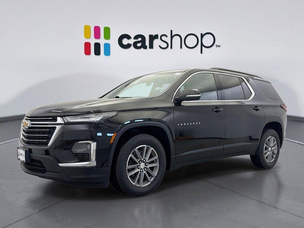 used 2023 Chevrolet Traverse car, priced at $32,699
