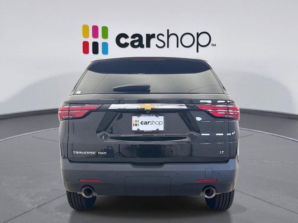 used 2023 Chevrolet Traverse car, priced at $31,599