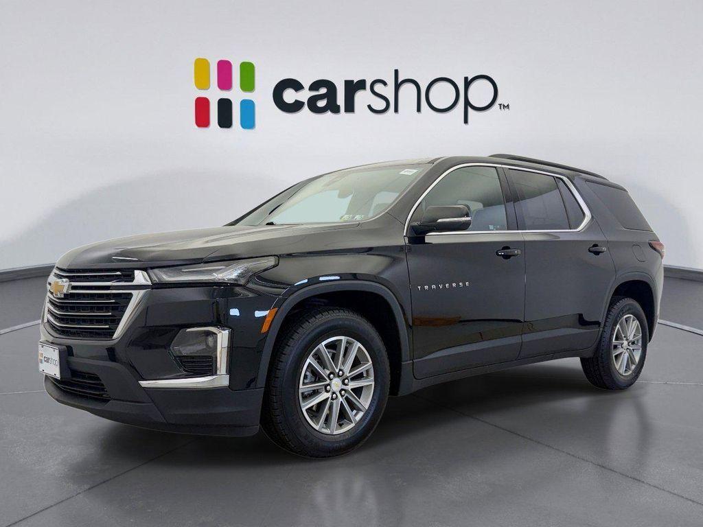 used 2023 Chevrolet Traverse car, priced at $31,599
