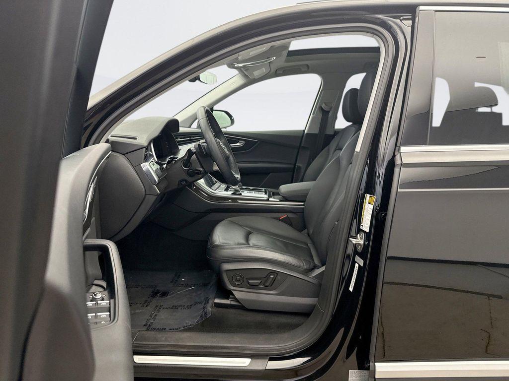used 2022 Audi Q7 car, priced at $37,998
