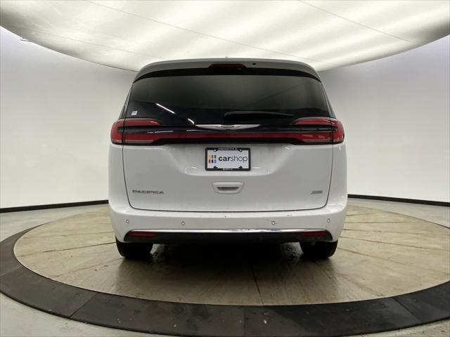 used 2023 Chrysler Pacifica car, priced at $33,550