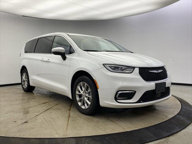 used 2023 Chrysler Pacifica car, priced at $33,550