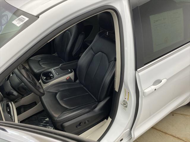 used 2023 Chrysler Pacifica car, priced at $33,150