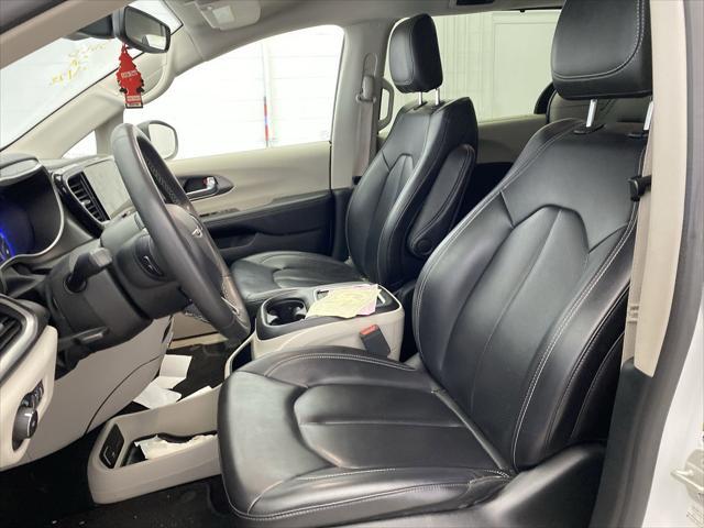 used 2023 Chrysler Pacifica car, priced at $33,550