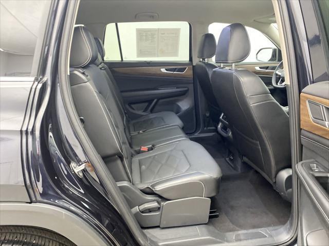 used 2024 Volkswagen Atlas car, priced at $34,099