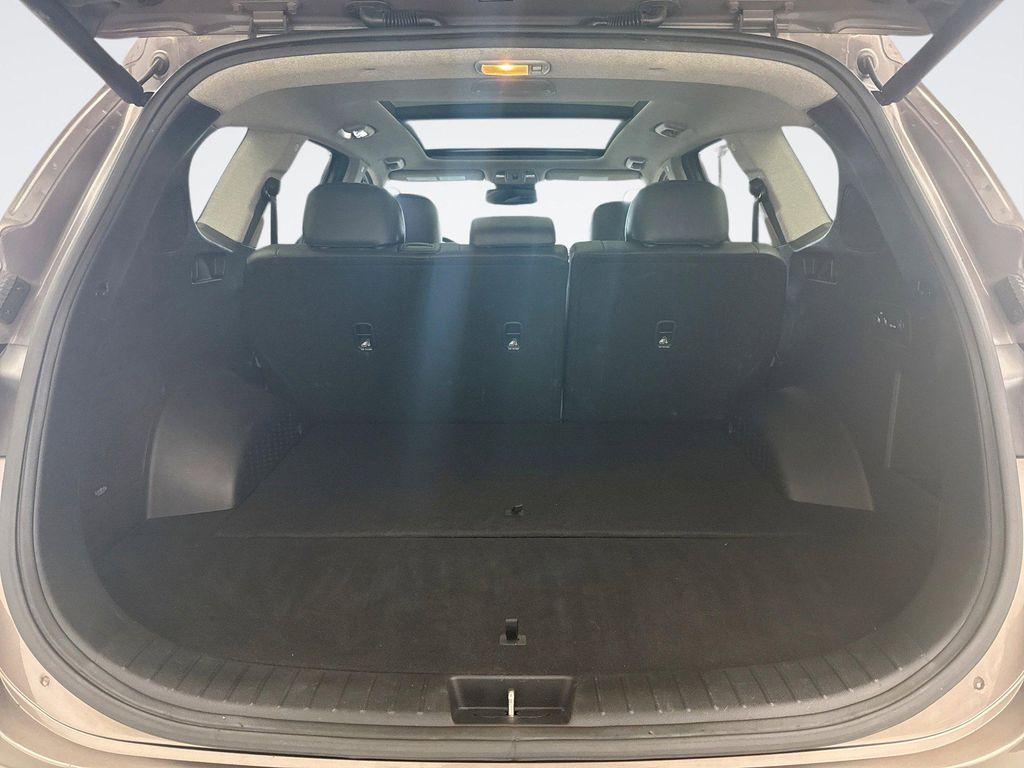 used 2020 Hyundai Santa Fe car, priced at $17,549
