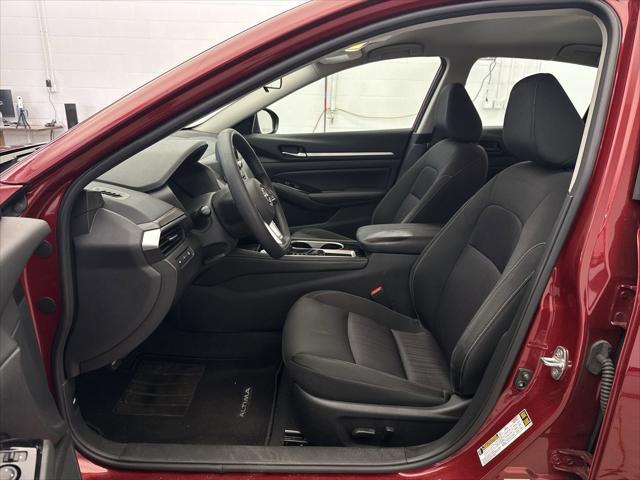 used 2023 Nissan Altima car, priced at $21,000