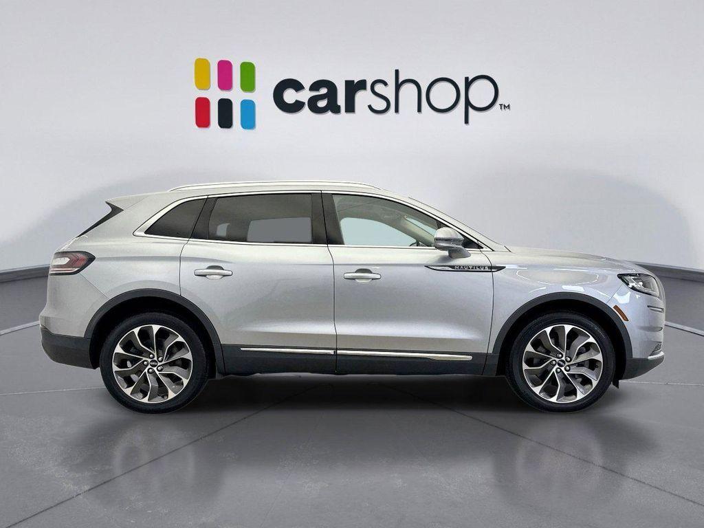 used 2021 Lincoln Nautilus car, priced at $31,999