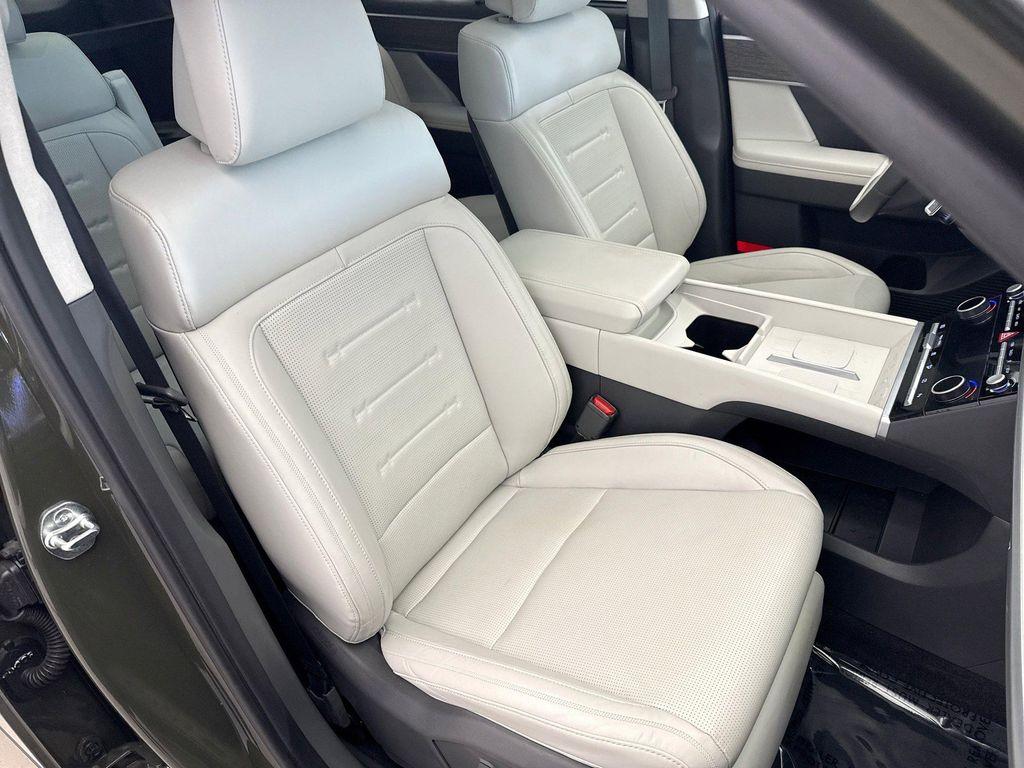 used 2024 Hyundai SANTA FE HEV car, priced at $41,700