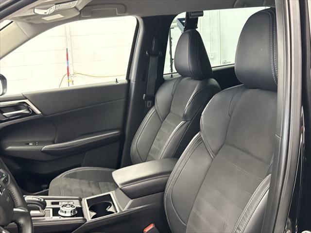 used 2023 Mitsubishi Outlander car, priced at $23,949