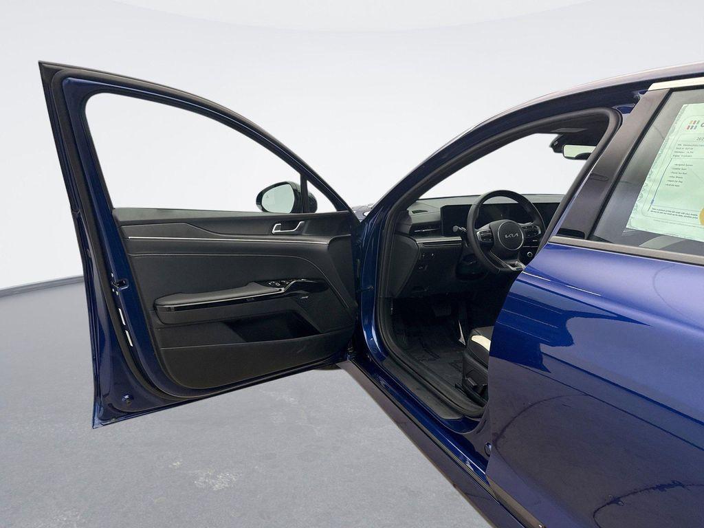 used 2025 Kia K5 car, priced at $27,299