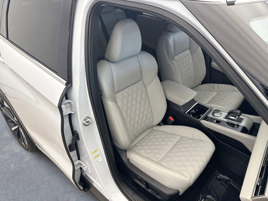 used 2024 Mitsubishi Outlander PHEV car, priced at $31,999