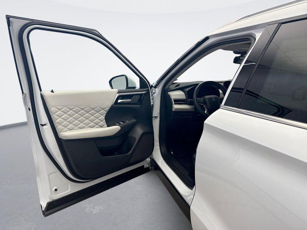 used 2024 Mitsubishi Outlander PHEV car, priced at $31,999