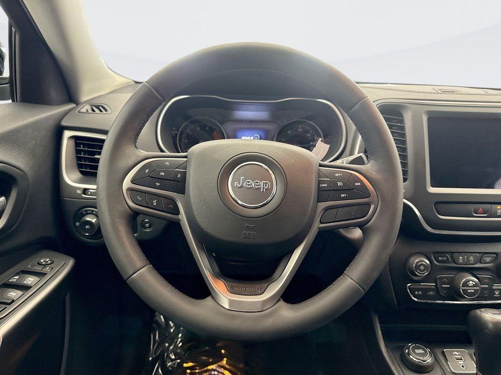 used 2022 Jeep Cherokee car, priced at $23,799