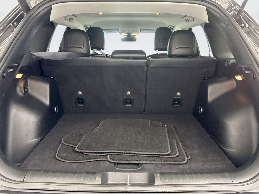 used 2022 Jeep Cherokee car, priced at $23,799