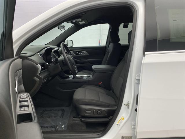 used 2022 Chevrolet Traverse car, priced at $28,299