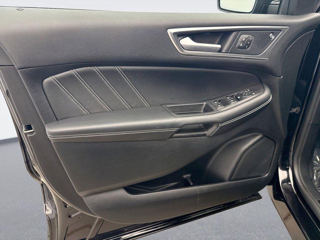 used 2024 Ford Edge car, priced at $38,698