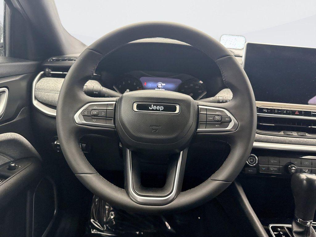 used 2023 Jeep Compass car, priced at $22,399