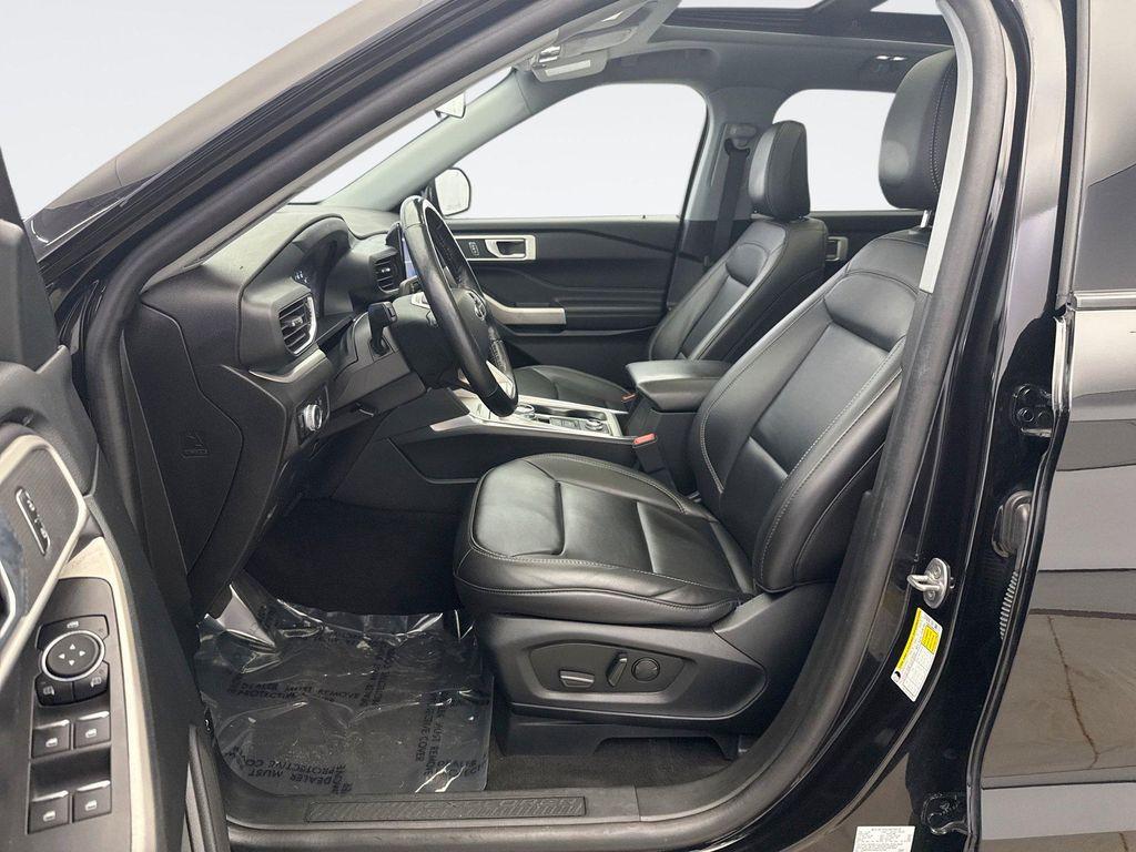 used 2022 Ford Explorer car, priced at $29,698