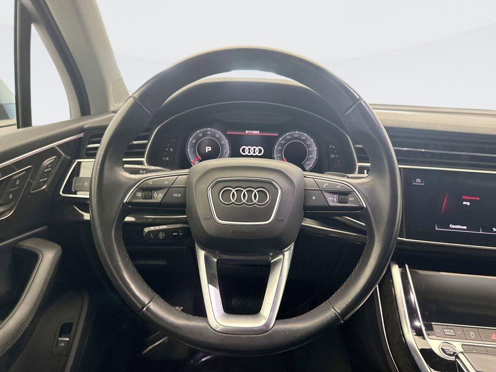 used 2024 Audi Q7 car, priced at $43,498