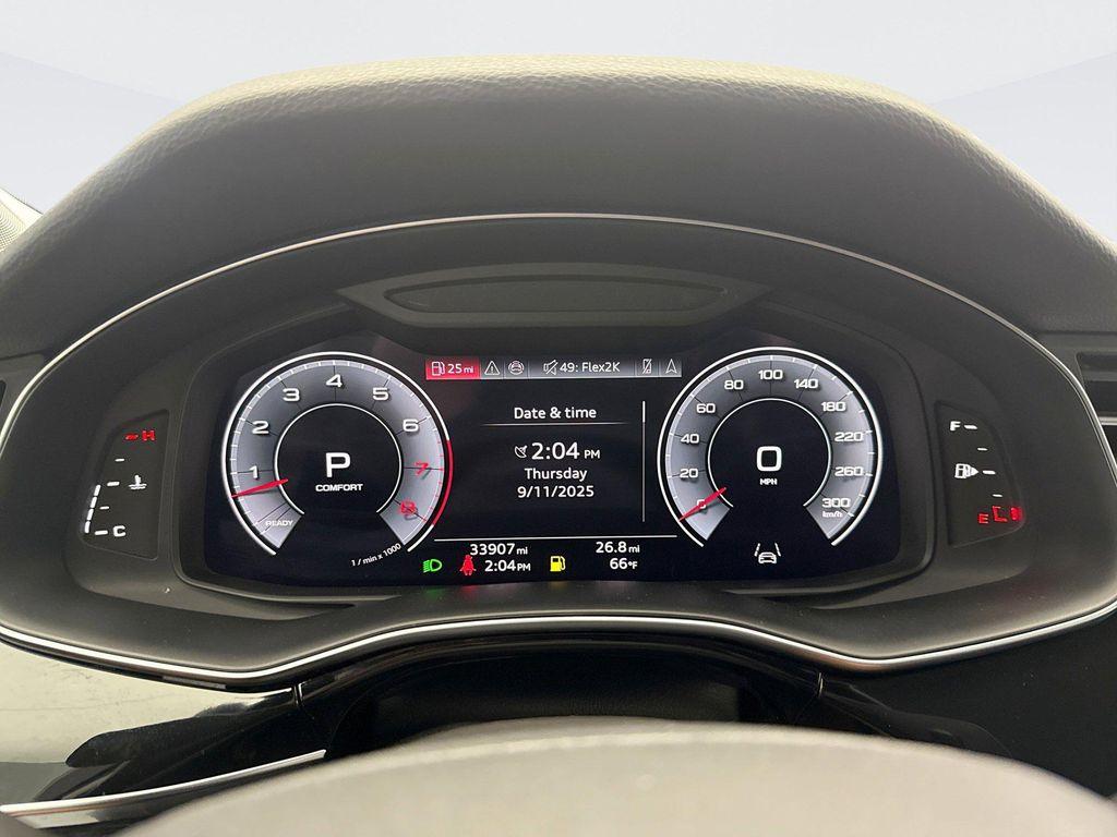 used 2024 Audi Q7 car, priced at $43,498