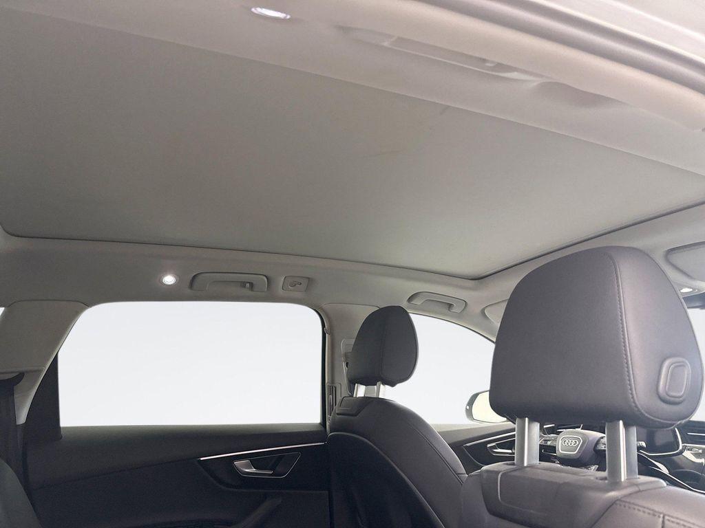 used 2024 Audi Q7 car, priced at $43,498