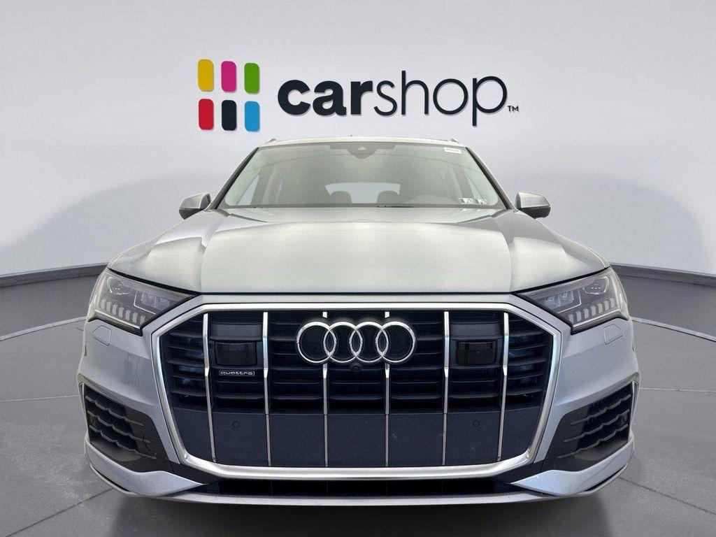 used 2024 Audi Q7 car, priced at $43,498